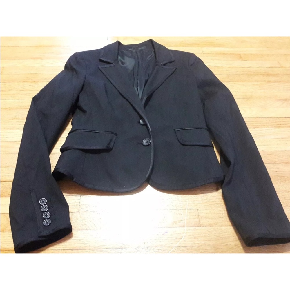 Express jacket size 6
